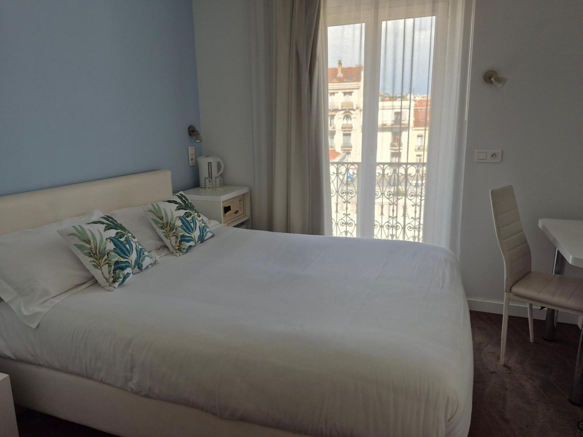 Hotel Ligure Cannes Bagian luar foto